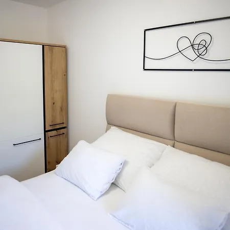 Aurum דירה Zepce